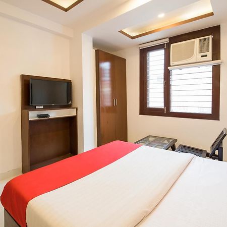 Hotel O Melfort New Delhi Eksteriør bilde