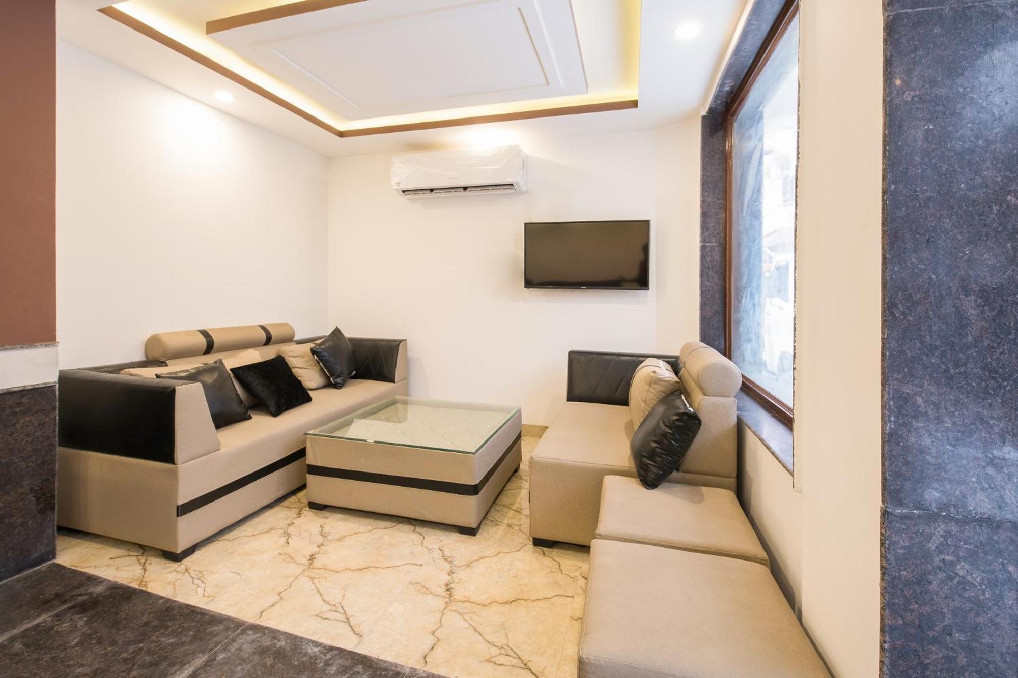 Hotel O Melfort New Delhi Eksteriør bilde